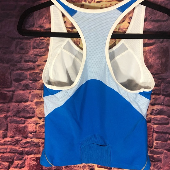 Nike small active racer back - Picture 6 of 8